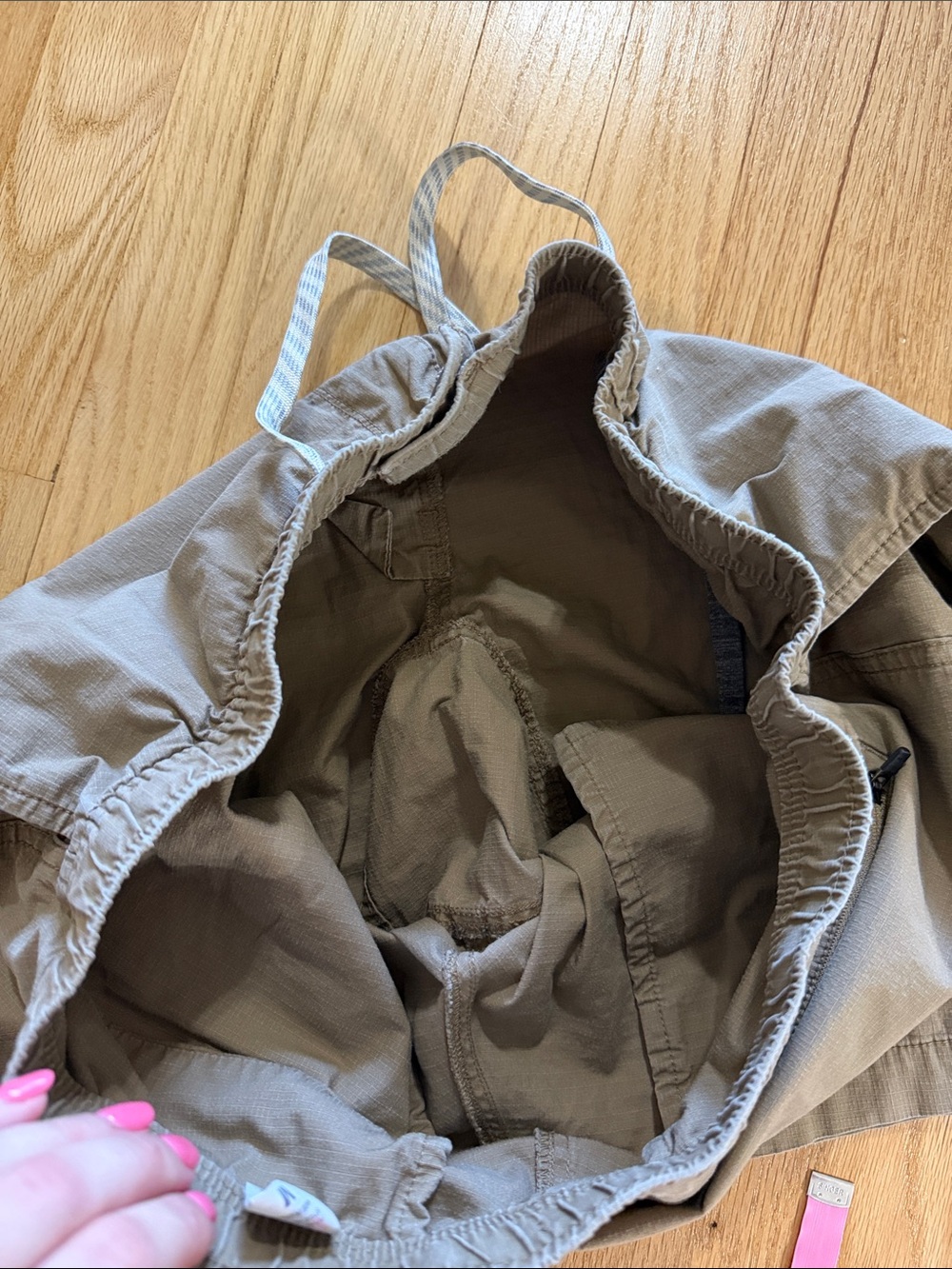 Vuori Tan Khaki Ripstop Shorts Sz M - Picture 6 of 6